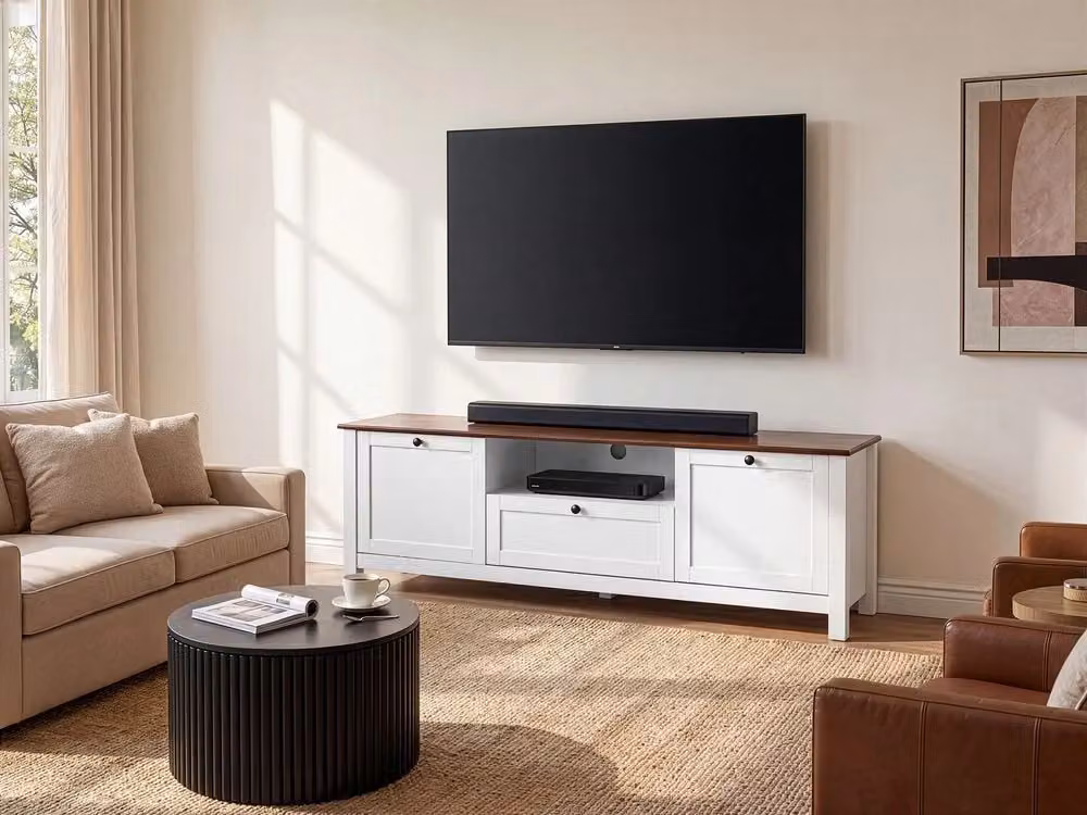 Mobile TV BELIANI in MDF bianco stile rustico-country con cassetto soft-close e 2 ante, L: 160 cm, P: 40 cm, H: 50 cm – 2