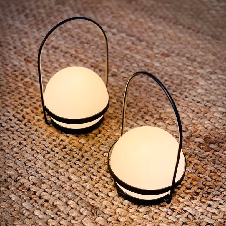 Dyberg Larsen lanterna ricaricabile a LED Summer, 2 pezzi, nera dimmerabile, Nero, Metallo, Moderno