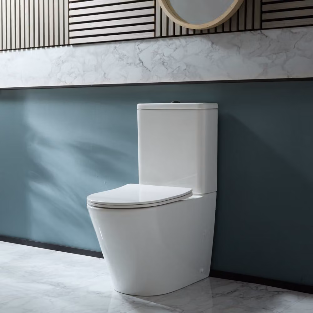 Sanitario WC Monoblocco Moderno con Sedile a Chiusura Ammortizzata e Pulsante di Scarico Nero - Colby