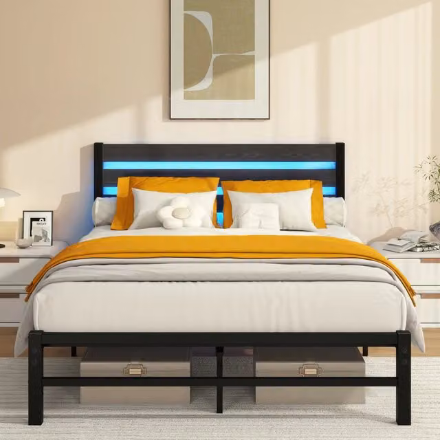 Letto in metallo con testiera, USB e LED, 140x200 cm