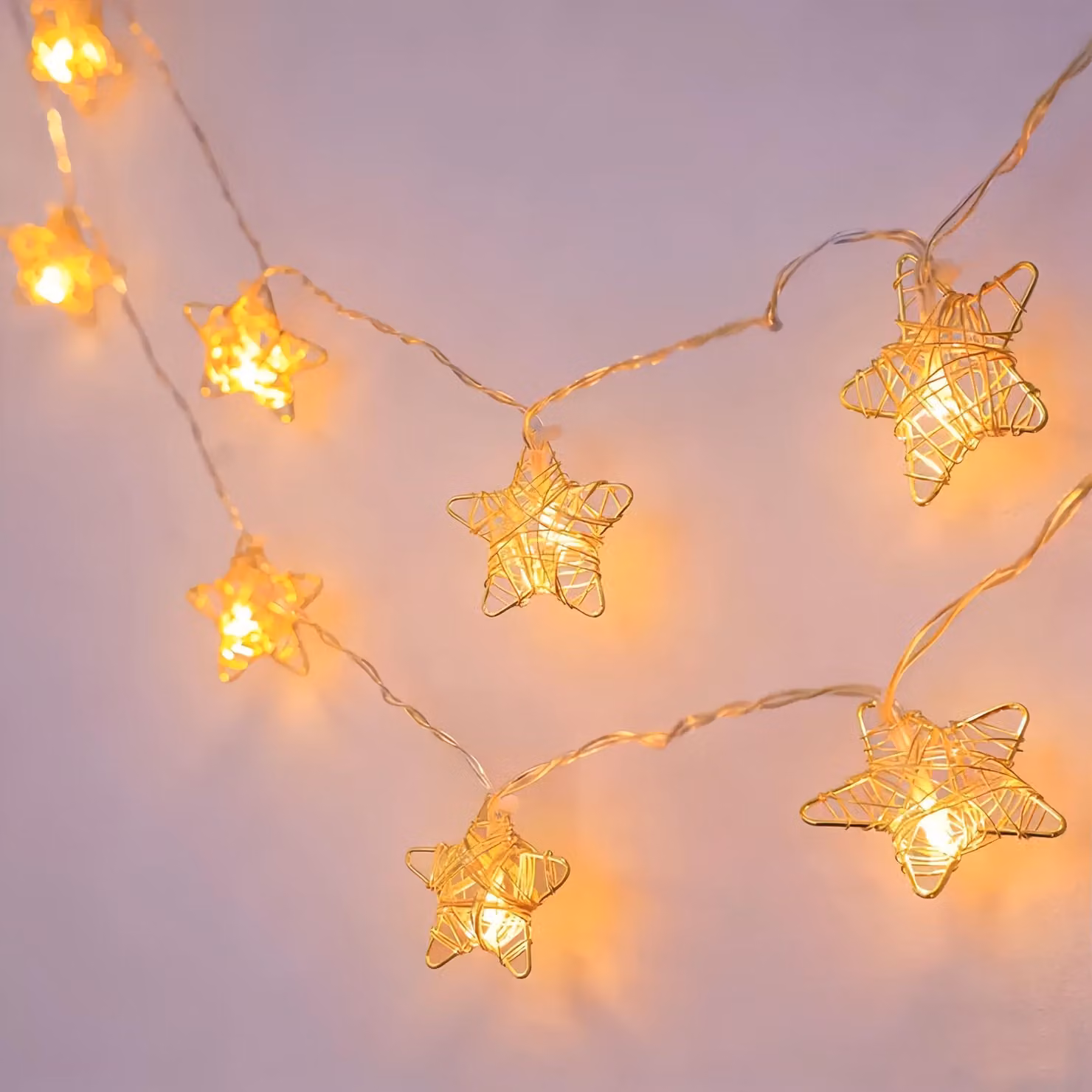 Luci decorative a forma di stella dorata, alte 1,5 metri, con 10 LED a luce bianco caldo, alimentate a batteria