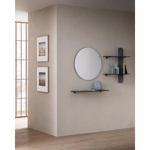 Ingresso moderno minimal con mensole stratificate La Primavera Cross