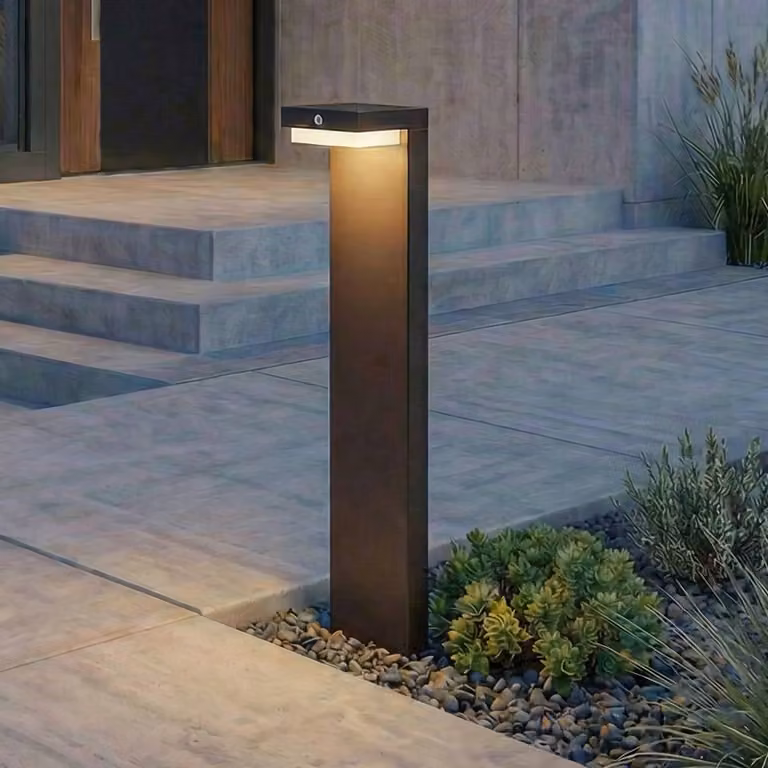 Lampioncino LED e a energia solare Lindby Eleazar, nero, in alluminio, con Eleazar Lindby, dimmerabile, Nero, Alluminio, Moderno, Lampade solari