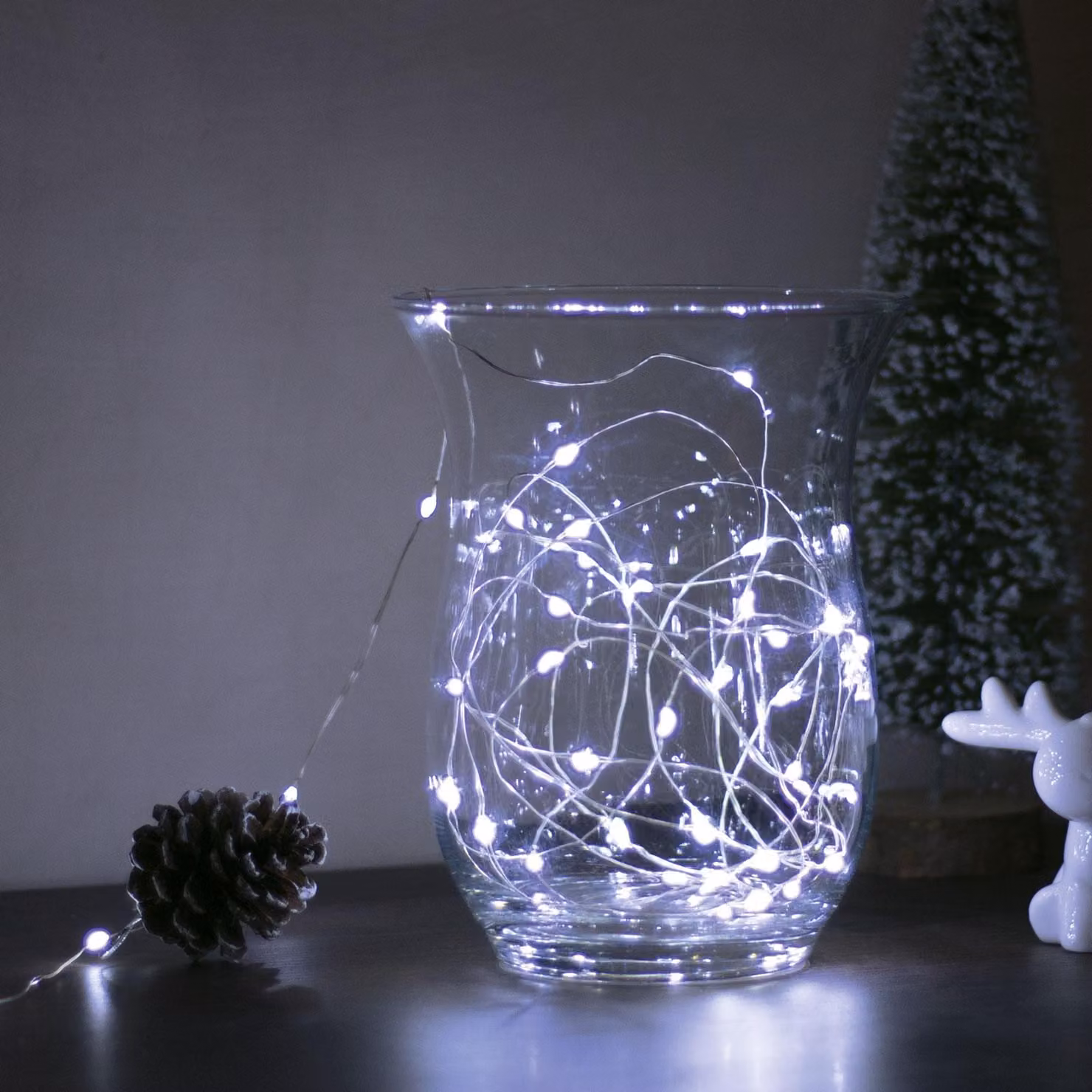 Ghirlanda luminosa natalizia a LED - 5 m - 50 LED - bianco caldo - 3 batterie AA