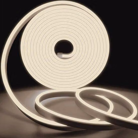 Striscia luminosa a LED 230 V - 10 m - Bianca - Impermeabile IP65 - Striscia luminosa flessibile per l'arredamento del soggiorno, della cucina e per le feste