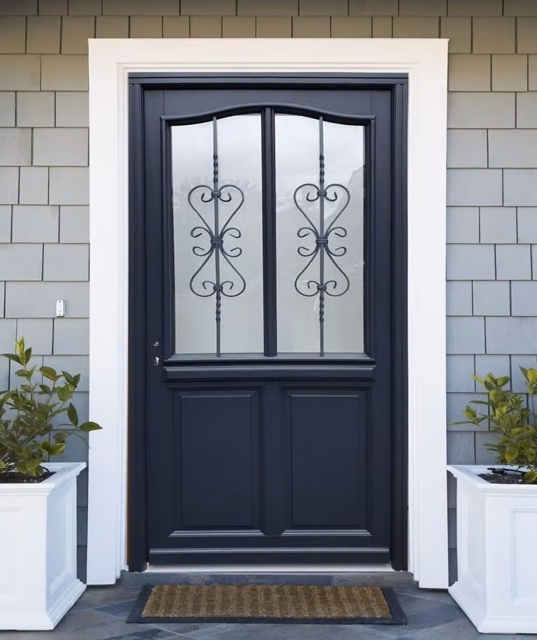 Porta d'ingresso in legno con vetrata Sanna, H.215xL.90 cm, lato tavolo, a destra, maniglia, cilindro Gd Menuserie