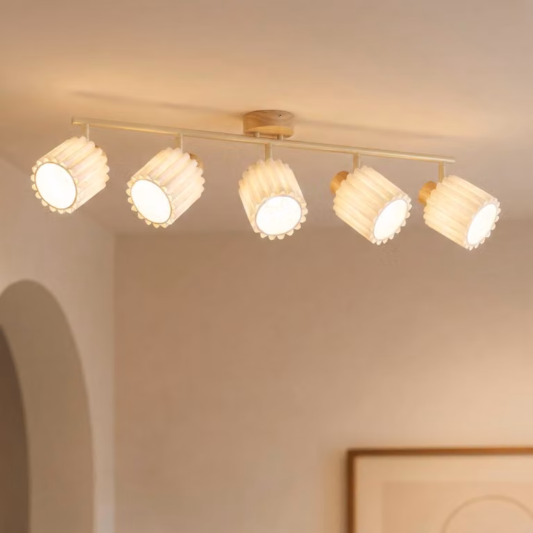 Faretto da soffitto Lindby Shiloh, a 5 luci, naturale/beige, legno Shiloh Lindby, dimmerabile, Legno chiaro, Soggiorno / Sala da pranzo, Legno, Moderno, Faretto