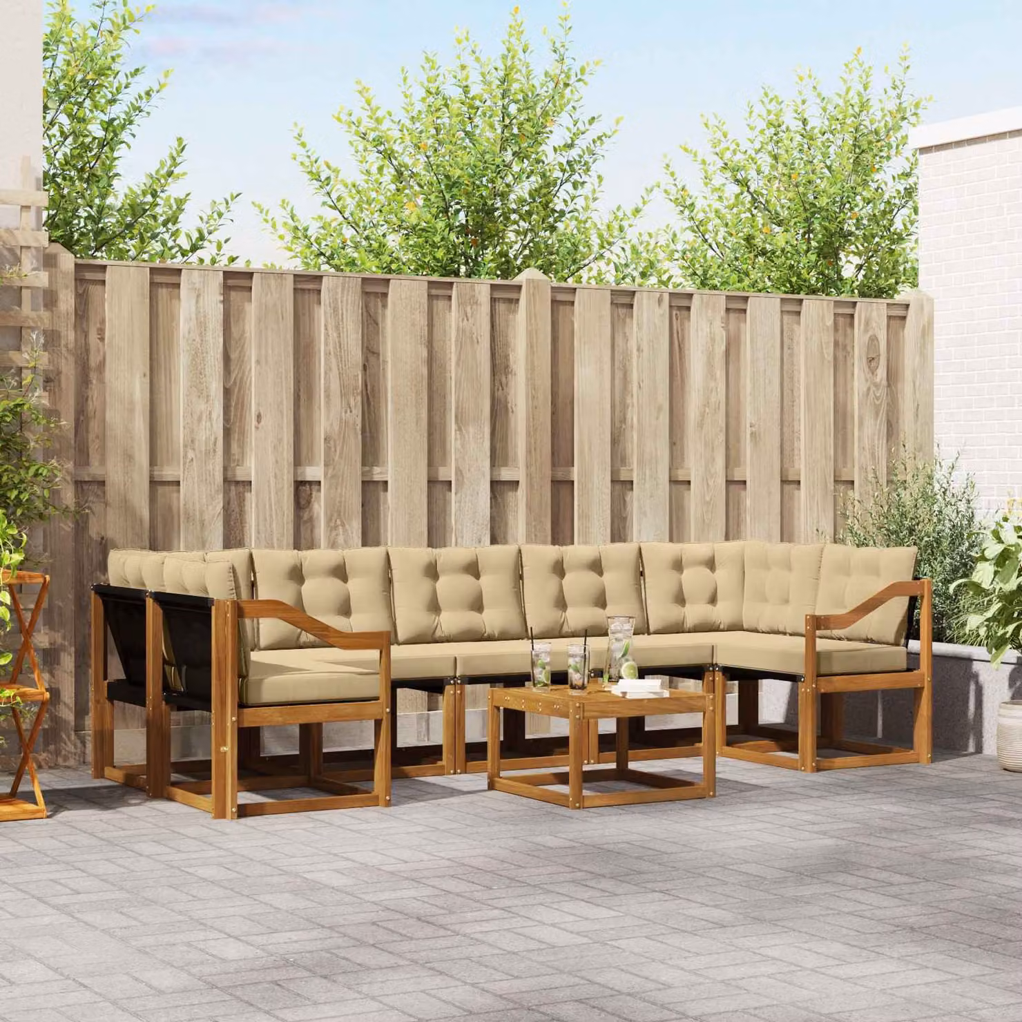 Set di divani da esterno vidaXL 8 pz in legno di acacia con cuscini beige e marrone e tavolino da caffè