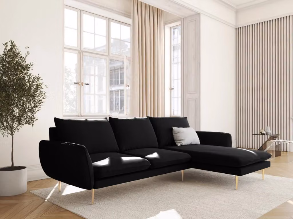 Divano angolare destro Vienna di Cosmopolitan Design in velluto nero e oro con 5 posti e struttura in metallo – 2