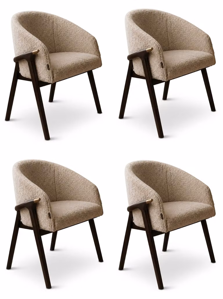 Quattro sedie confortevoli, realizzate con materiali di pregio e dal design moderno
