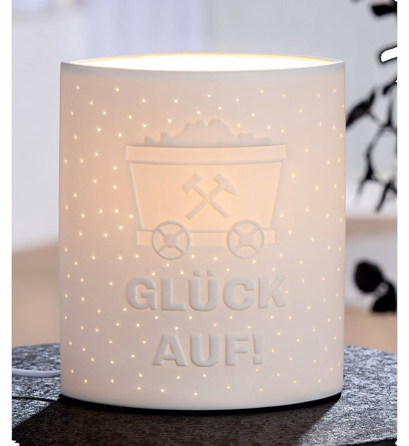Gilde Tischleuchte, oval, Glück Auf!, Schriftzug, Lore, Porzellan, weiß, VE 1 Höhe: 20.00 cm Breite: 17.00 cm Tiefe: 10.00cm 61808
