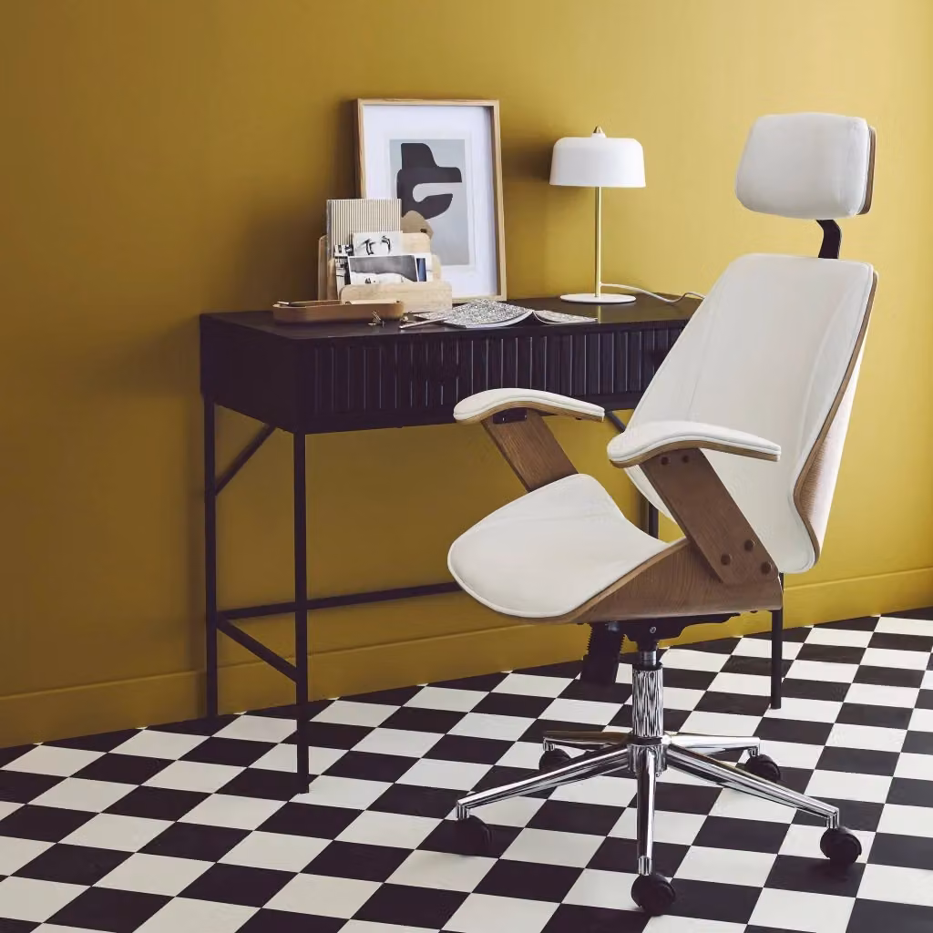 Sedia da ufficio moderna SWEEEK in similpelle bianca con struttura in legno curvato e rotelle – 2