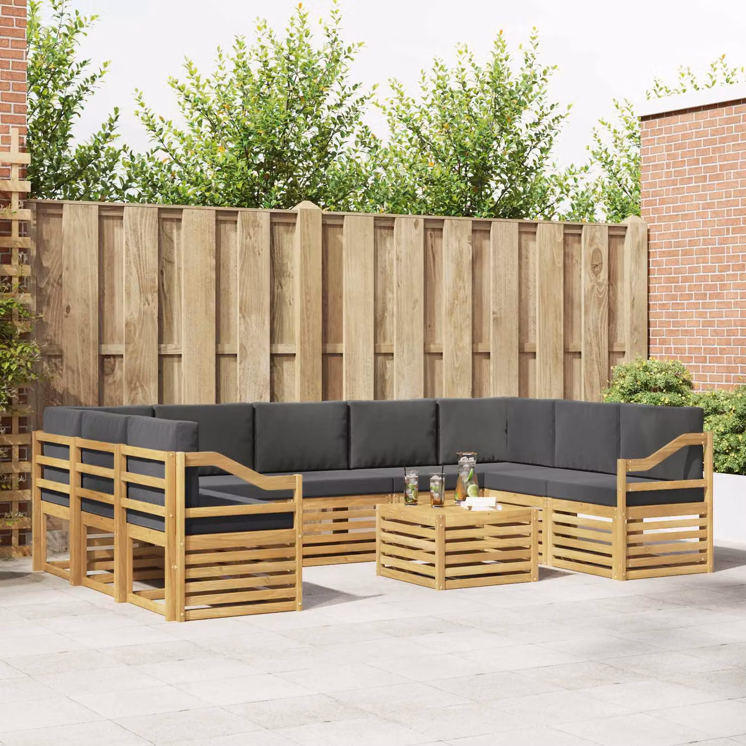 Set di divani da esterno vidaXL 10 pezzi a forma di L con tavolino da caffè, struttura in legno di acacia e cuscini in poliestere bianco e antracite