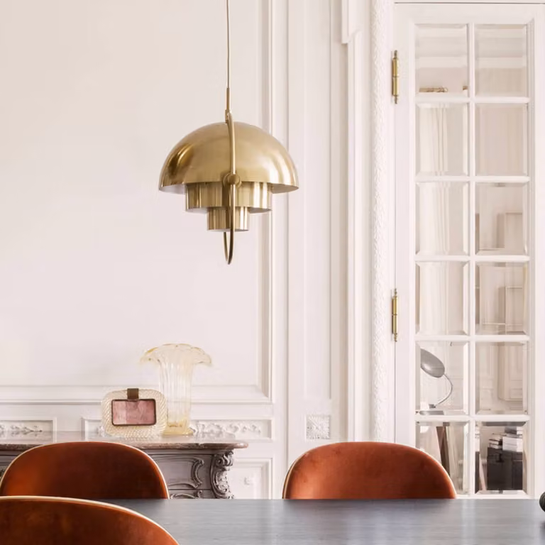GUBI Lampada a sospensione Multi-Lite, dimmerabile, Ottone / Oro, Soggiorno / Sala da pranzo, Metallo, Design, Lampada a sospensione