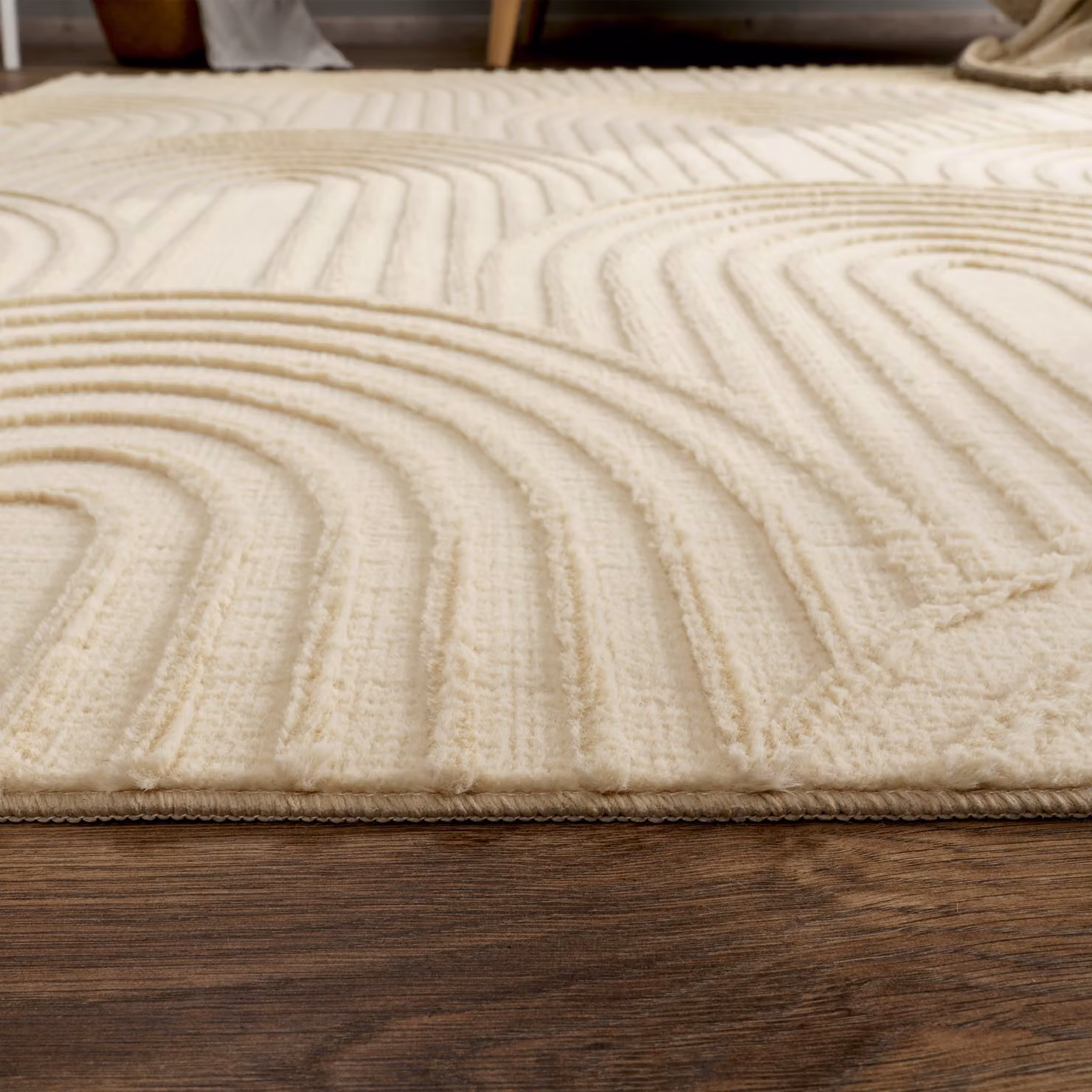 Tappeto in ecopelliccia Lelystar beige con effetto alto-basso, antiscivolo e adatto a riscaldamento a pavimento, L 120 cm x P 160 cm – 2