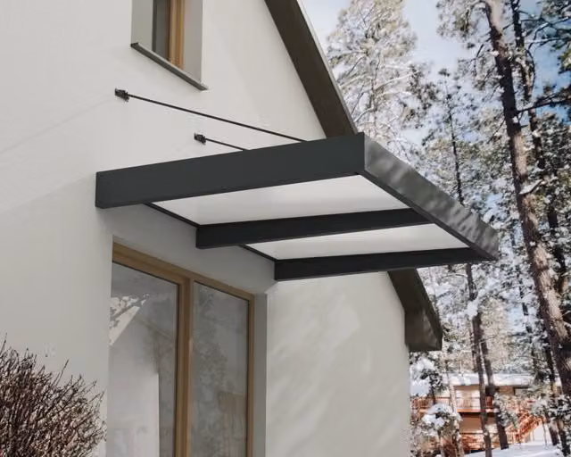 Pensilina da esterno Palram Sophia XL in policarbonato e alluminio, colore Bianco Opal, L 190 cm x P 140 cm