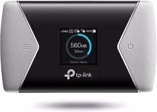 Router cellulare TP-Link M7650 con tecnologia 5G e Wi-Fi 5, colore nero e grigio