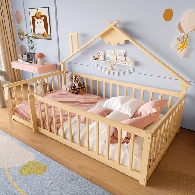 Letto per bambini WISHDOR a forma di casa in pino e MDF, colore marrone, L/P/H: 190 x 90 x 120 cm