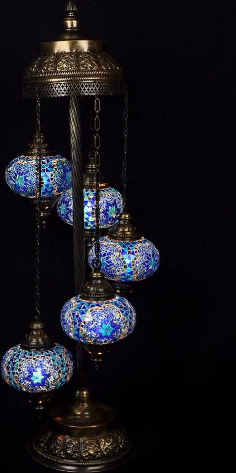 Lampada da terra Turkse con 5 sfere - Lampada pasquale realizzata a mano in vetro mosaico blu - altezza 120 cm