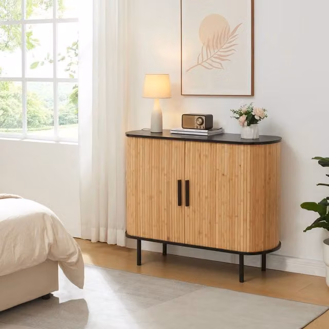 Comò Tvedestrand en.casa con 2 Ante Scorrevoli in Bambù, Colore Nero e Beige