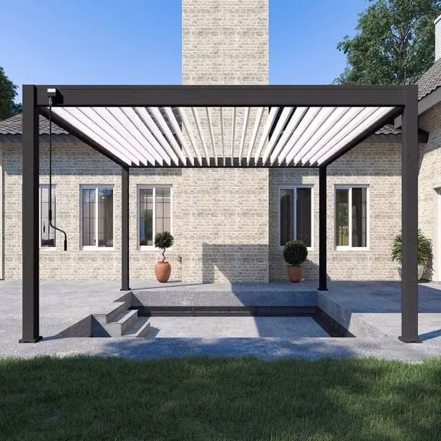 Pergola bioclimatica autoportante Ombréa VS per giardino, colore antracite e bianco, L: 400 cm x P: 400 cm – 1