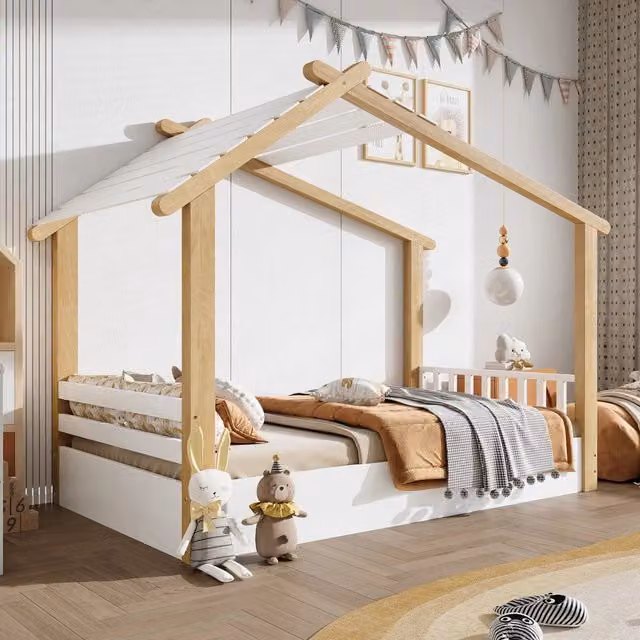 Letto a casetta per bambini 90x190 cm in pino; truciolare e MDF; bianco e naturale; con rete a doghe per cameretta