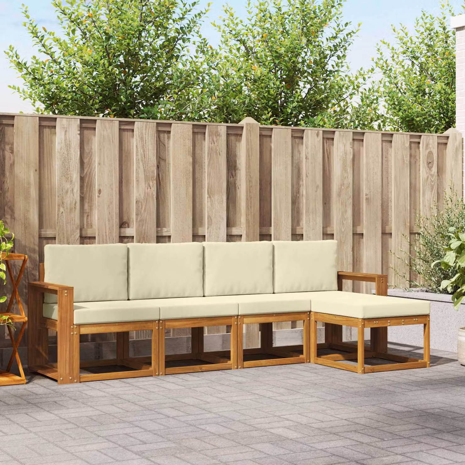 vidaXL Set di divani da esterno a L in legno di acacia con cuscini, marrone e beige
