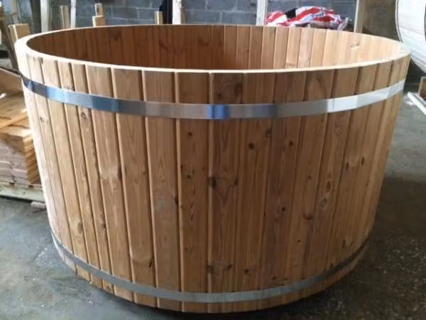 Garten Bad Thermoholz Whirlpool Badefass Outdoor-Spa Erholungsbecken