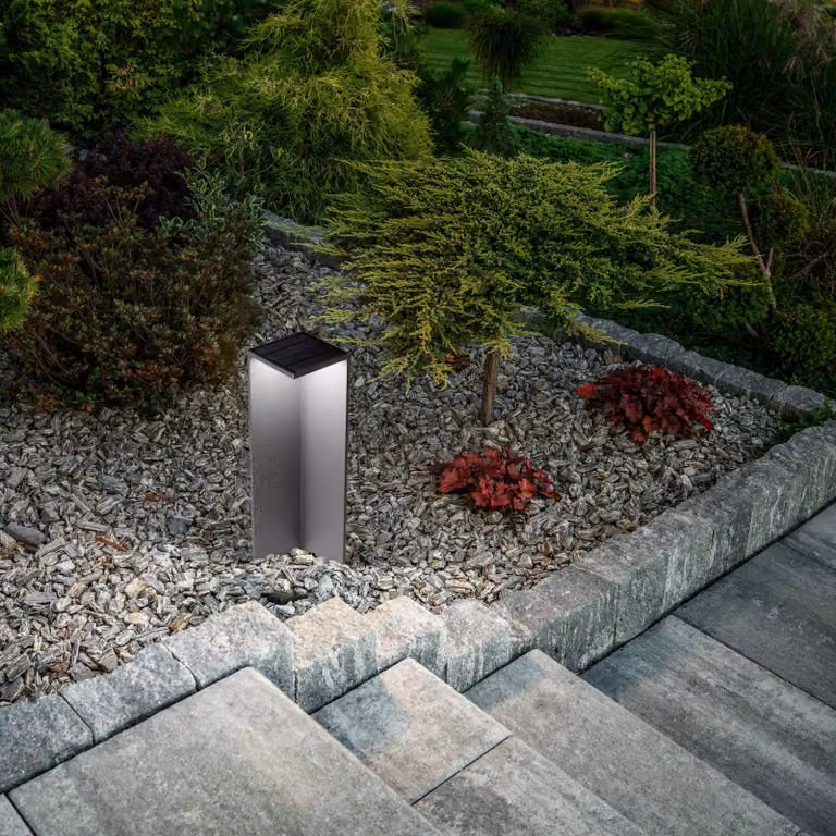 Fabas Luce Lampada solare a LED Fold, grigio scuro, sensore di movimento, IP54 Fold, Nero, Alluminio, Moderno