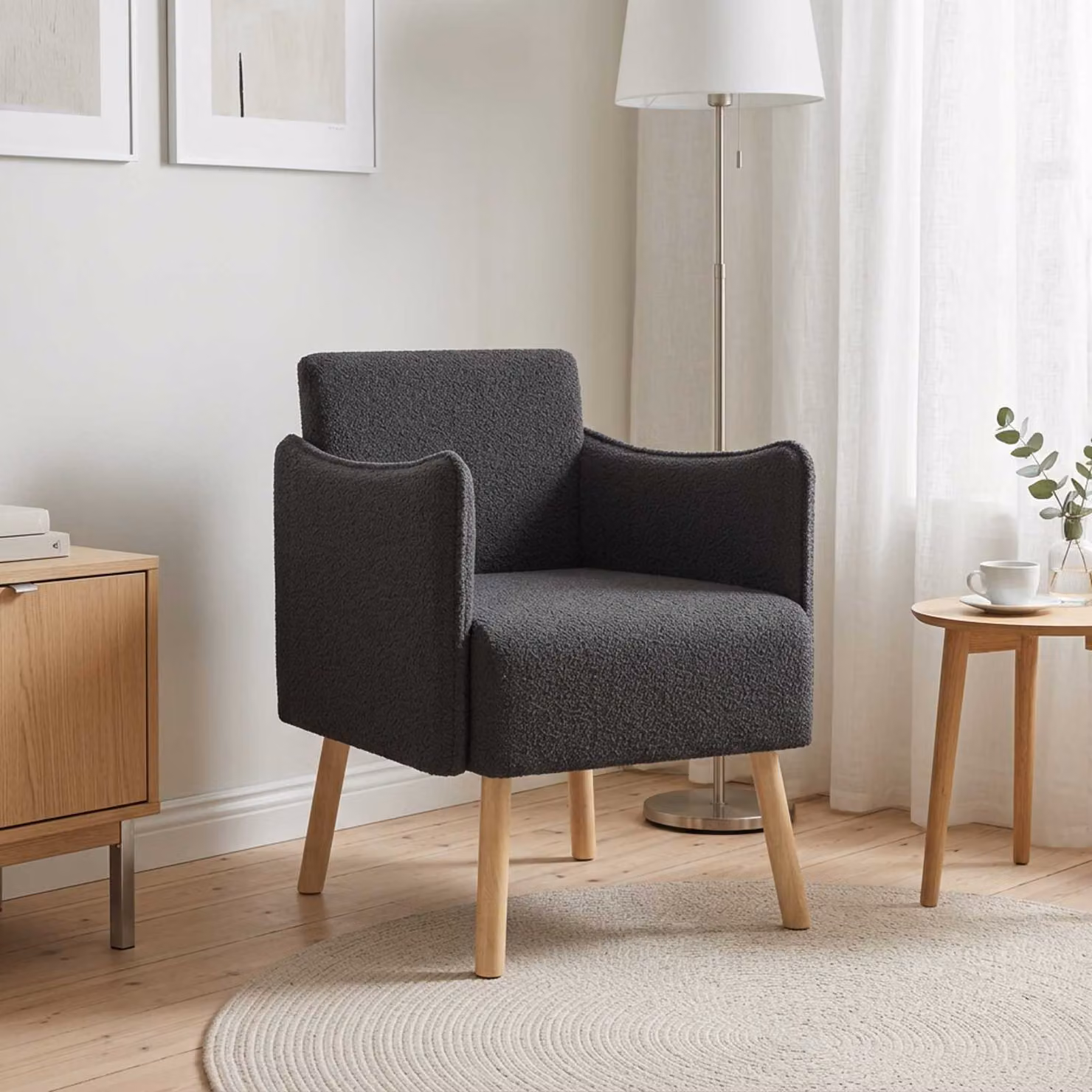 Sedia d'accento moderna vidaXL in tessuto bouclé grigio con braccioli e struttura in legno