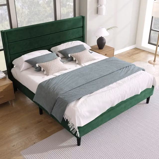 Letto matrimoniale imbottito MODFU in velluto verde con rete a doghe fisse L/P/H: 140 x 200 cm