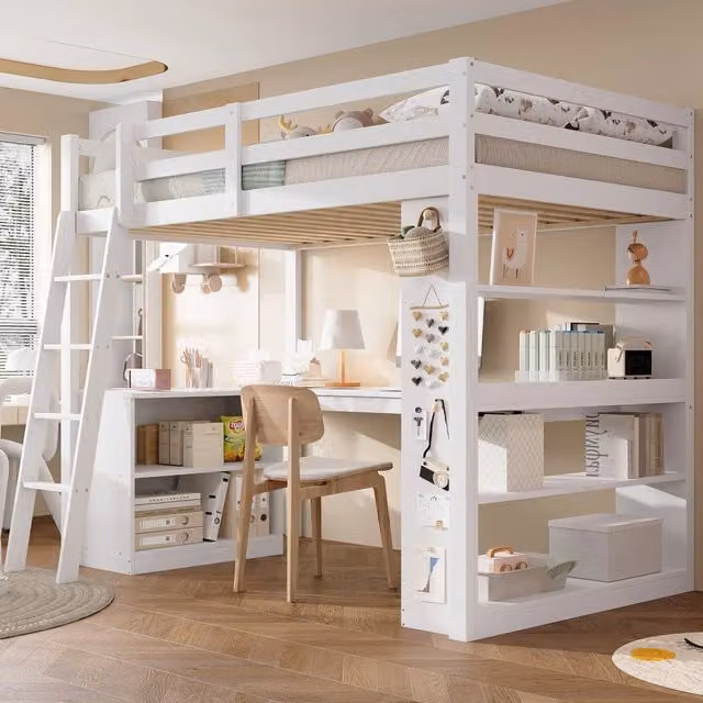 Letto a soppalco per bambini 90x200 cm con ripiano; pannello in feltro e scala inclinata; bianco