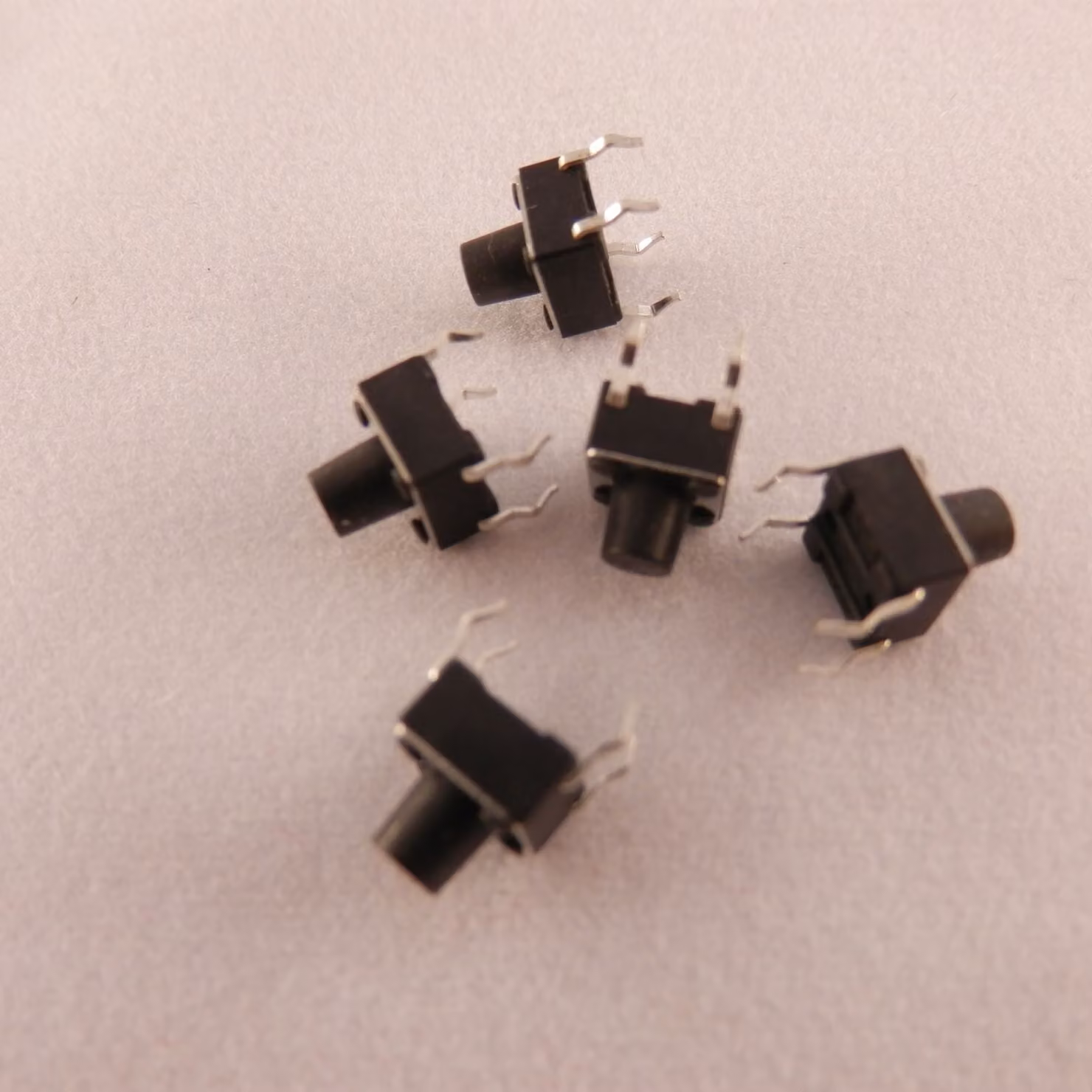 10 microinterruttori a pulsante, dimensioni 6 x 6 x 7 mm, 0,05A-12V, mini pulsante