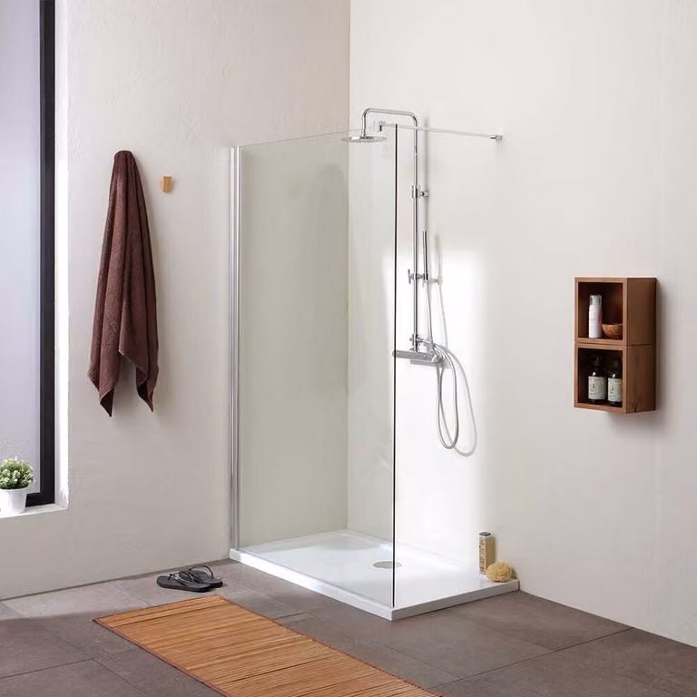 Doccia walk-in con parete da 110 cm in cristallo trasparente 8 mm