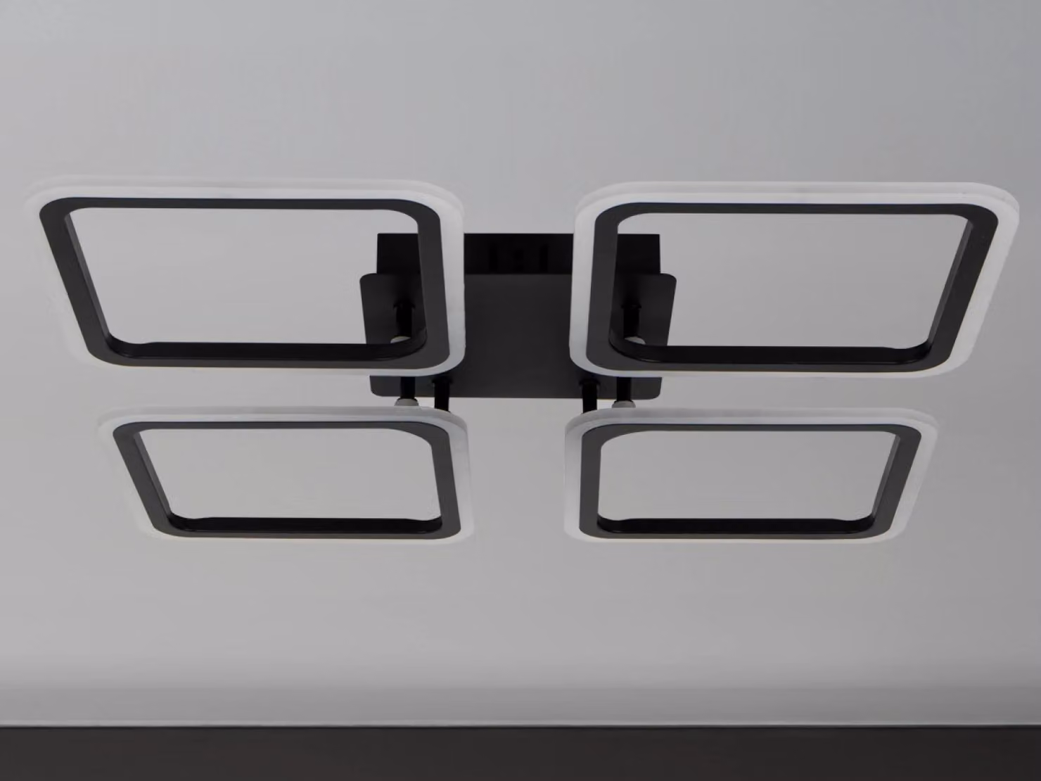 Lampada a soffitto a LED con telecomando, 95W - TB1312/B