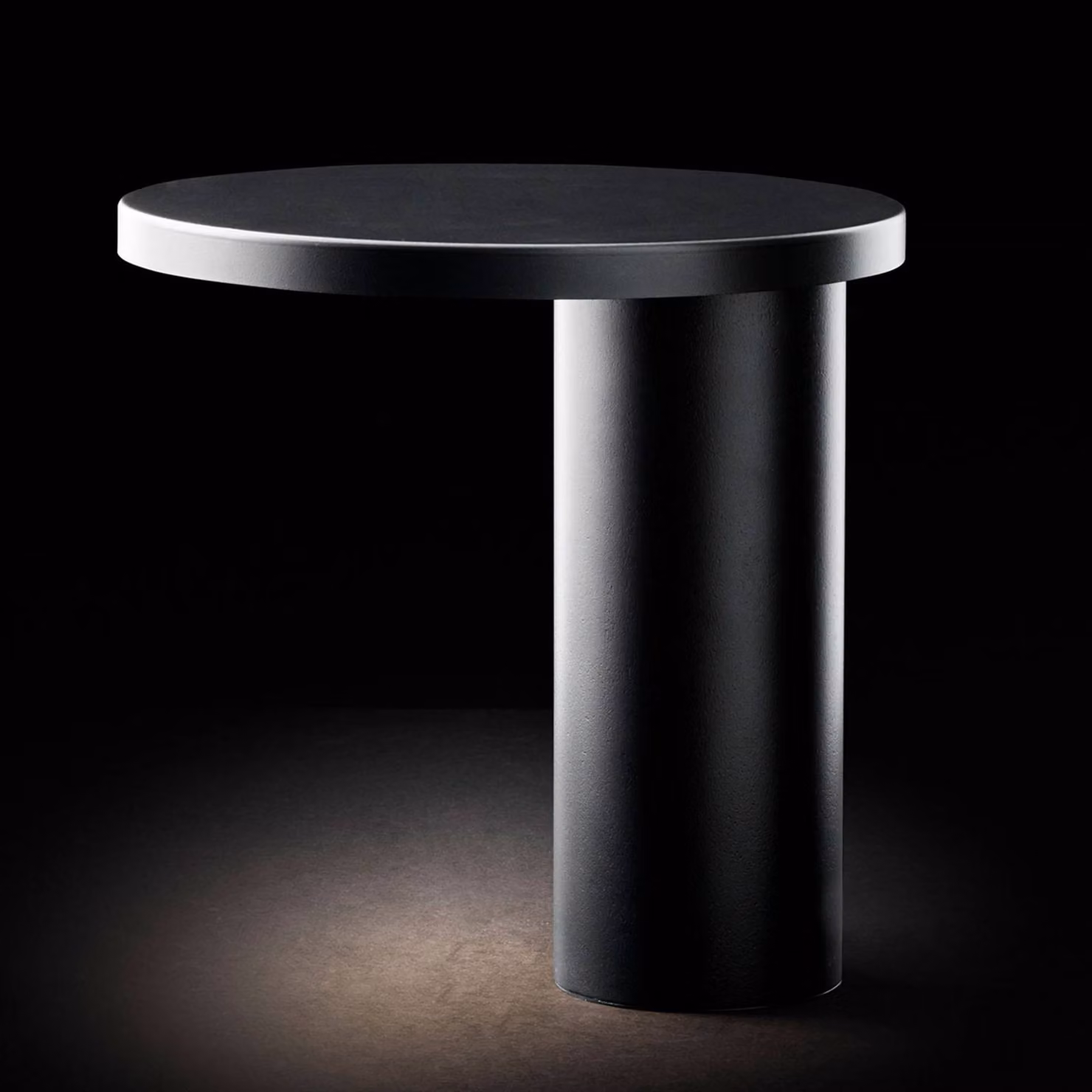 Oluce Lampada da tavolo a LED Cylinda, Nero, Soggiorno / Sala da pranzo, Metallo, Design, Lampada da tavolo LED