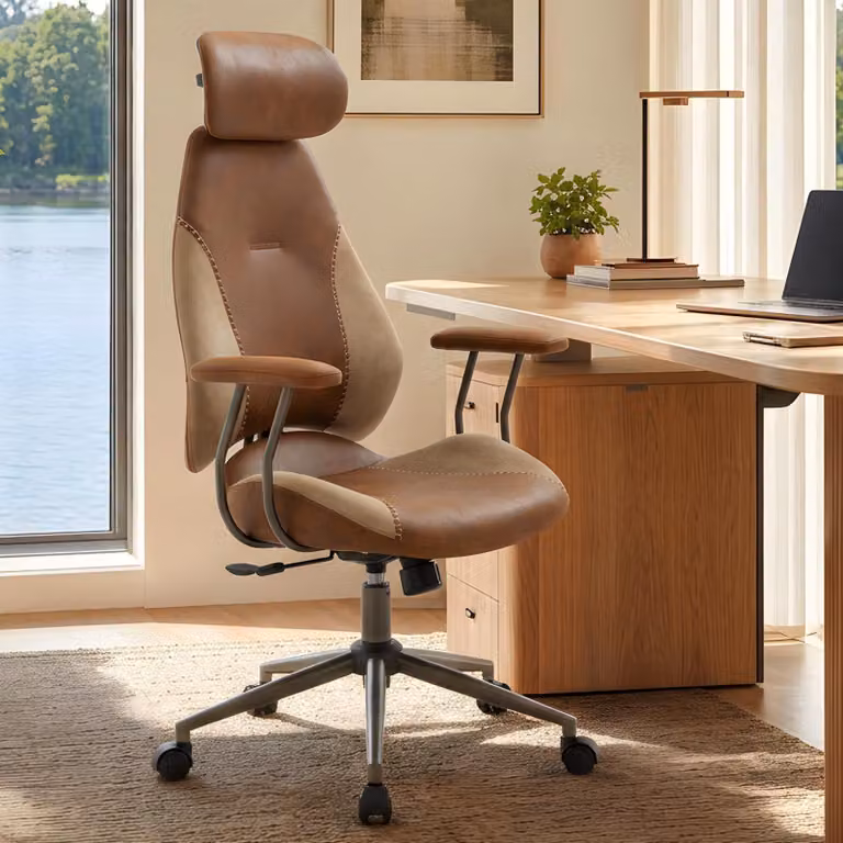Sedia da ufficio ergonomica con schienale alto e poggiatesta regolabile