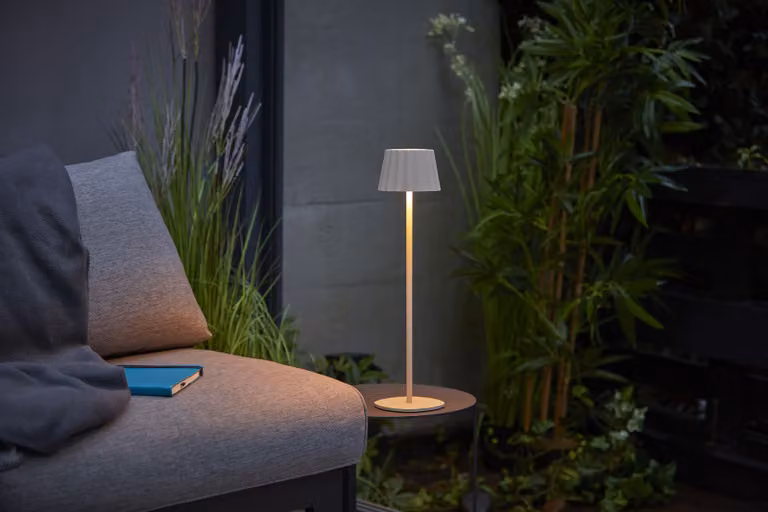 Northpoint 3in1 LED lampada da tavolo lampada a bottiglia alta max. 45 cm con batteria da 3000mAh 200lm bianco caldo e RGB dimmerabile all'infinito per interni ed esterni beige plissettato