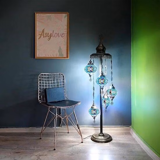 Lampada da terra turca con 5 sfere di vetro mosaico realizzate a mano – Lampada da terra orientale in blu per un'illuminazione suggestiva