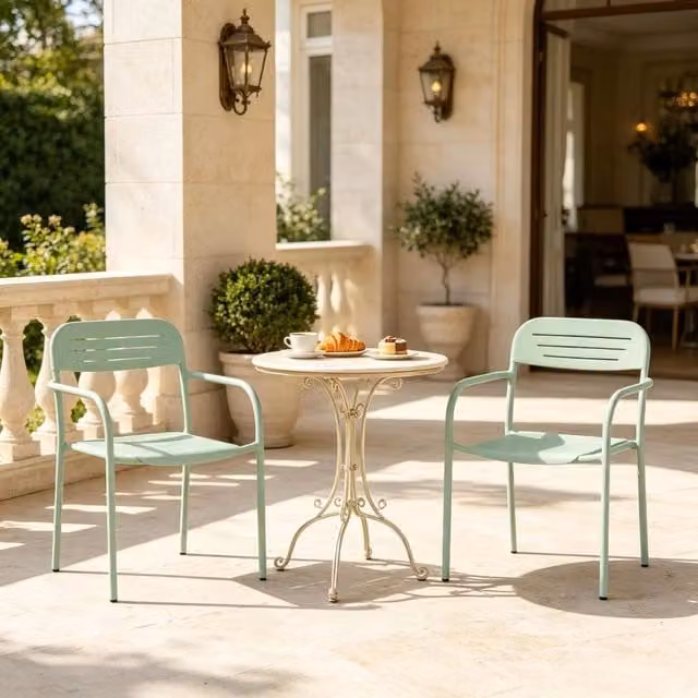 Set di 2 sedie da giardino REDOM in metallo verde con braccioli, impilabili, L: 56 cm, P: 58 cm, H: 78 cm