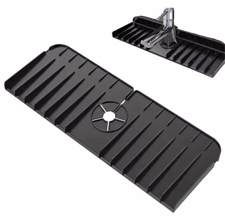 Tappetino per rubinetto, realizzato in silicone resistente, design salvaspazio, colore nero - 1 pezzo