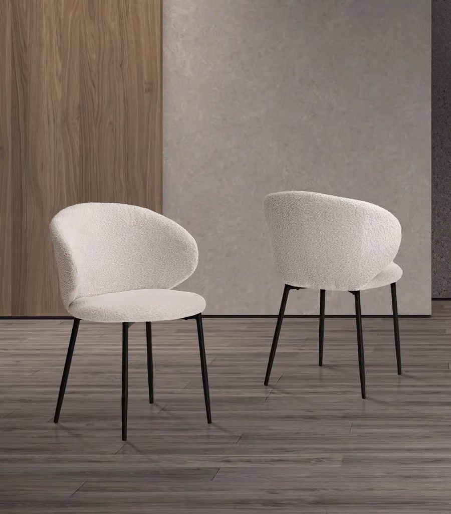 Set di 2 sedie da pranzo Hispanohogar in metallo e tessuto bouclé bianco L 57 cm x P 50 cm x H 80 cm – 2