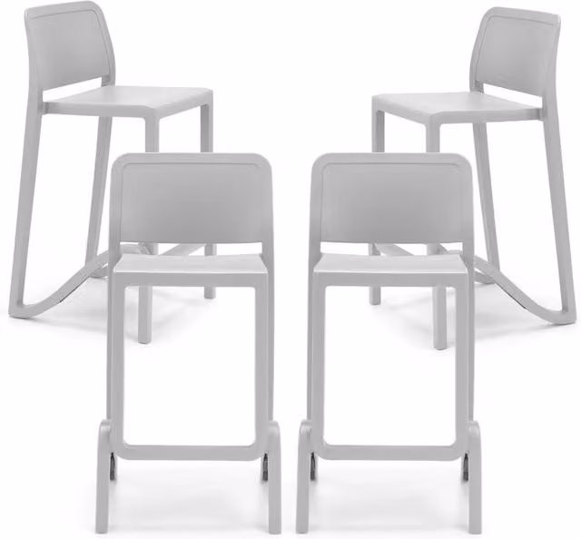 Set 4 sgabelli in polipropilene GIANO altezza seduta 75cm, impilabile, idrorepellente, resistente ai raggi UV, design moderno e innovativo, ideale per la cucina, la veranda o giardino colore Bianco