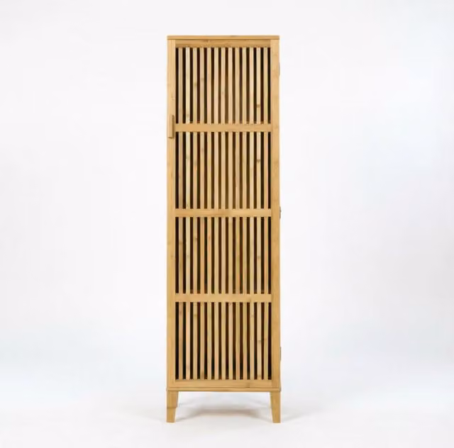 Armadio salvaspazio in bambù naturale con anta e lamelle, 40x30x140 cm