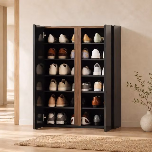 Mobile porta scarpe con 6 ripiani, design senza maniglia, finitura lucida nera e finta legno