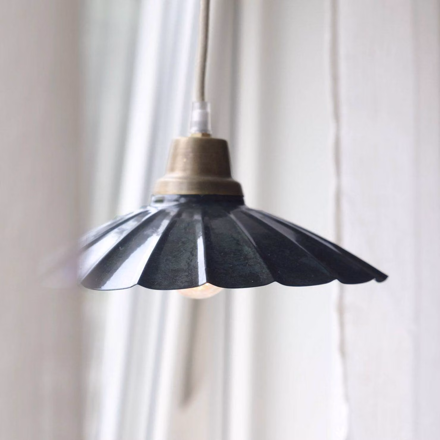 PR Home Lampada a sospensione Ester, blu, Ø 24 cm, con spina, E27 Ester, Blu, Soggiorno / Sala da pranzo, Metallo, Vintage