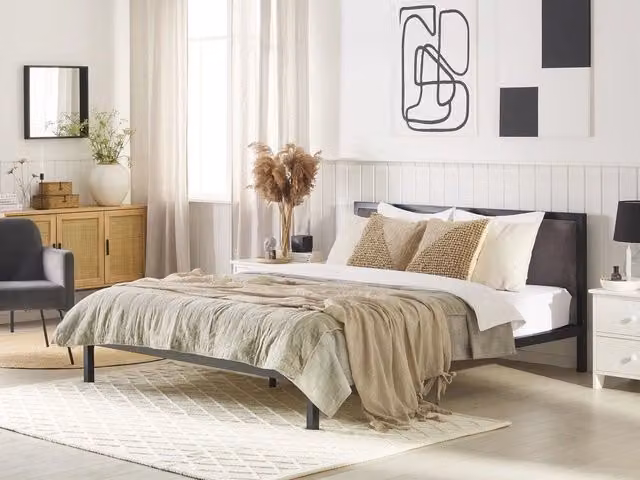 Letto Beliani in stile industrial con struttura in metallo e tessuto, Nero e Grigio, L/P/H: 160 x 200 x 85 cm – 1