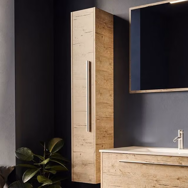 Colonna sospesa Parama Aoki in rovere naturale con ante in vetro e ripiani interni per bagno, Altezza: 150 cm