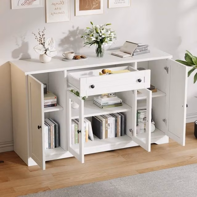 Credenza moderna FOLYNA bianca con 4 ante, 2 ante in vetro trasparente, 1 cassetto e ripiani regolabili in MDF e truciolare, L: 138 cm, P: 40 cm, H: 83 cm