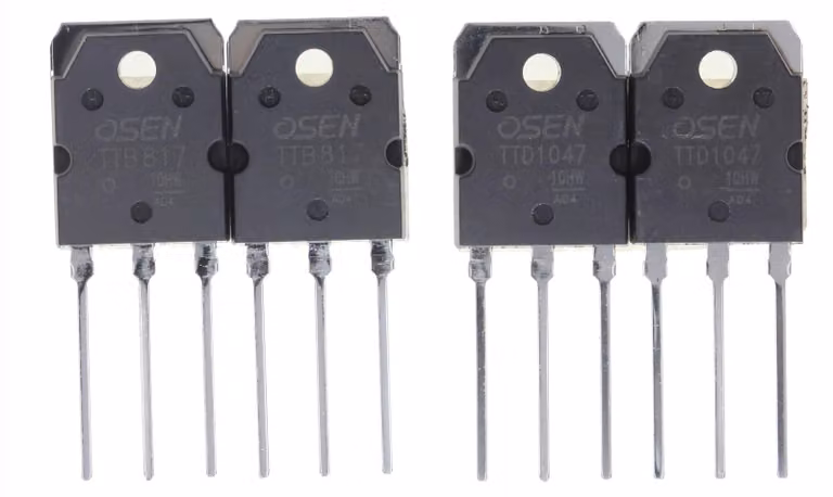 2 coppie di transistor di potenza al silicio NPN+PNP, tipo TO-3PN, 120V, 10A